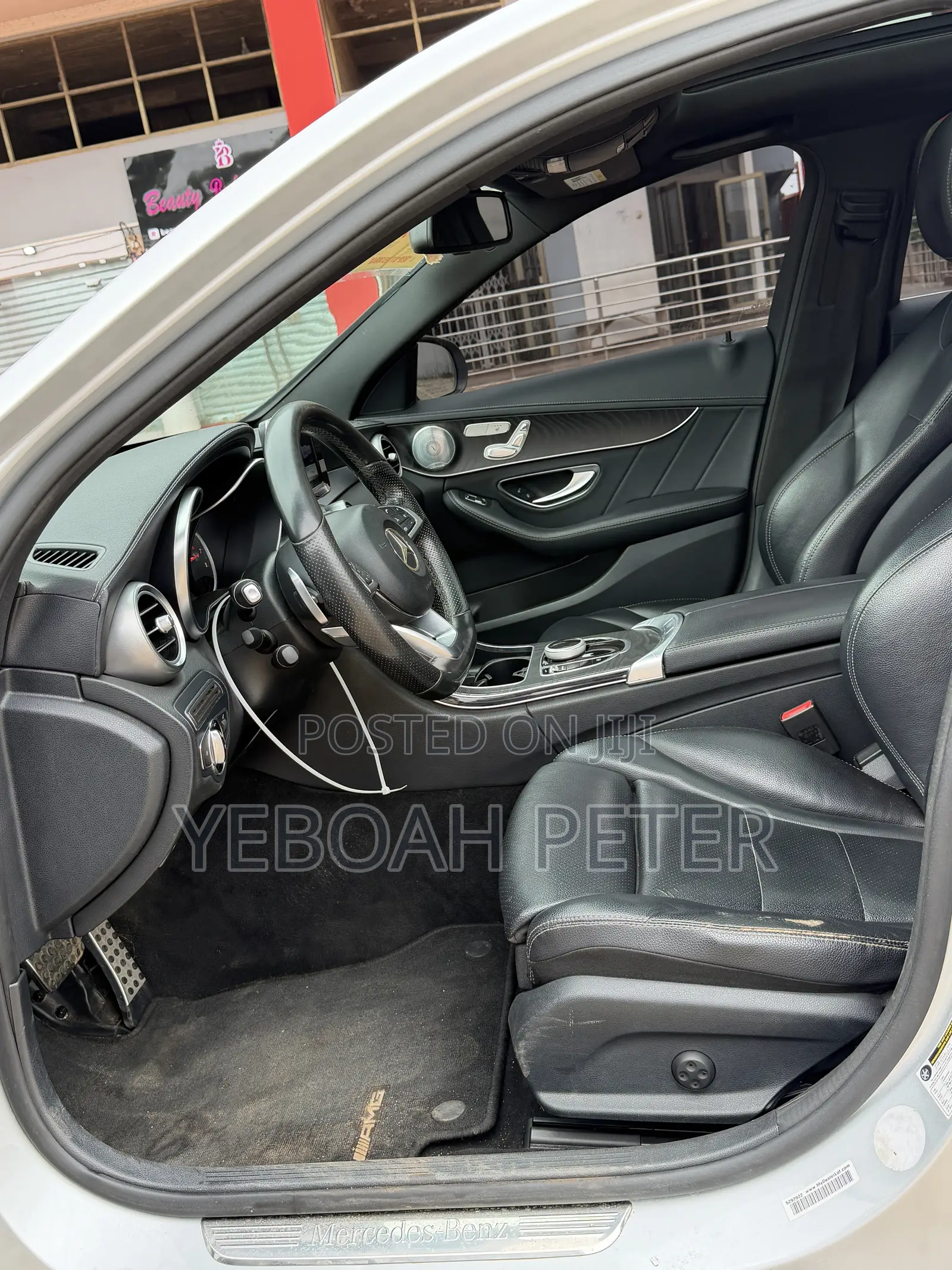 Mercedes-Benz C300 2018 Silver