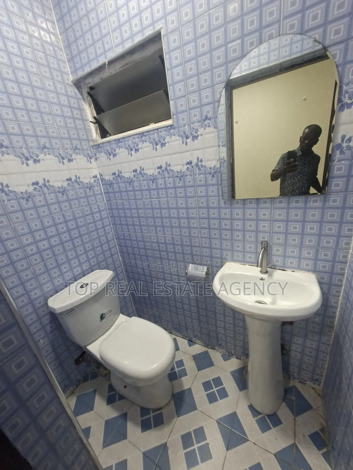 3bdrm Apartment in Oyarifa, Owusu Ansah for rent
