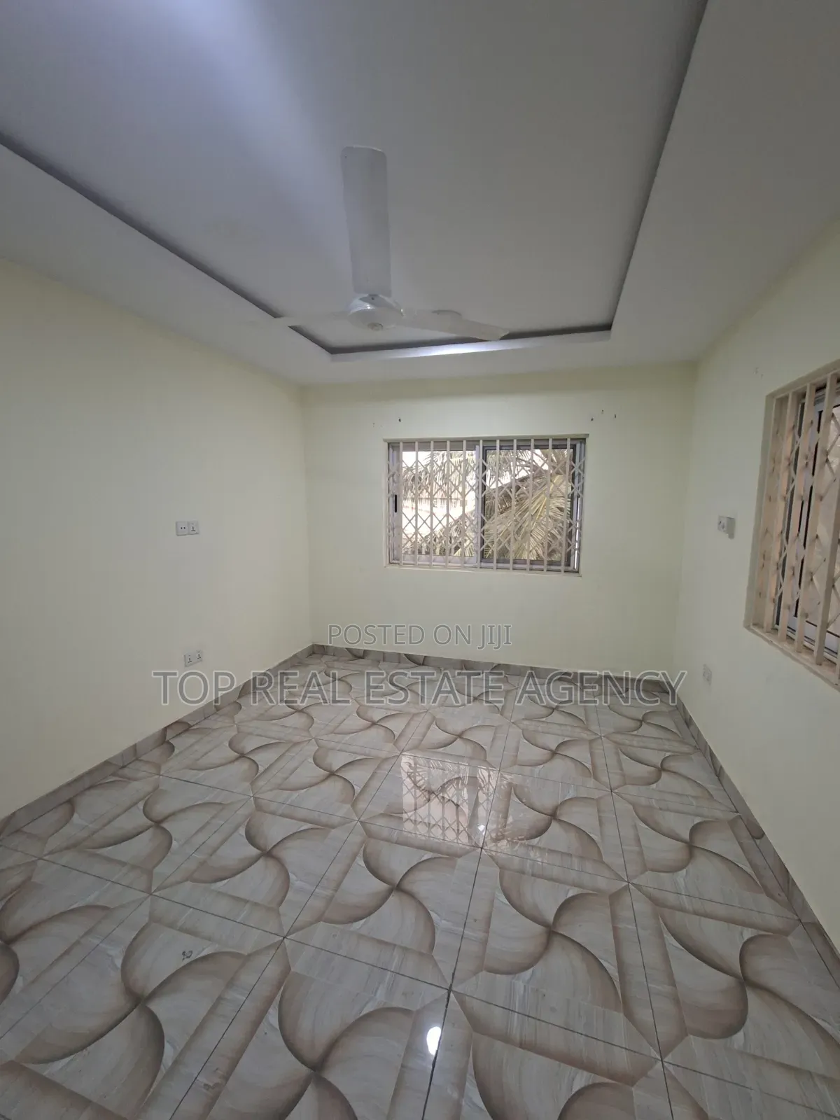 3bdrm Apartment in Oyarifa, Owusu Ansah for rent