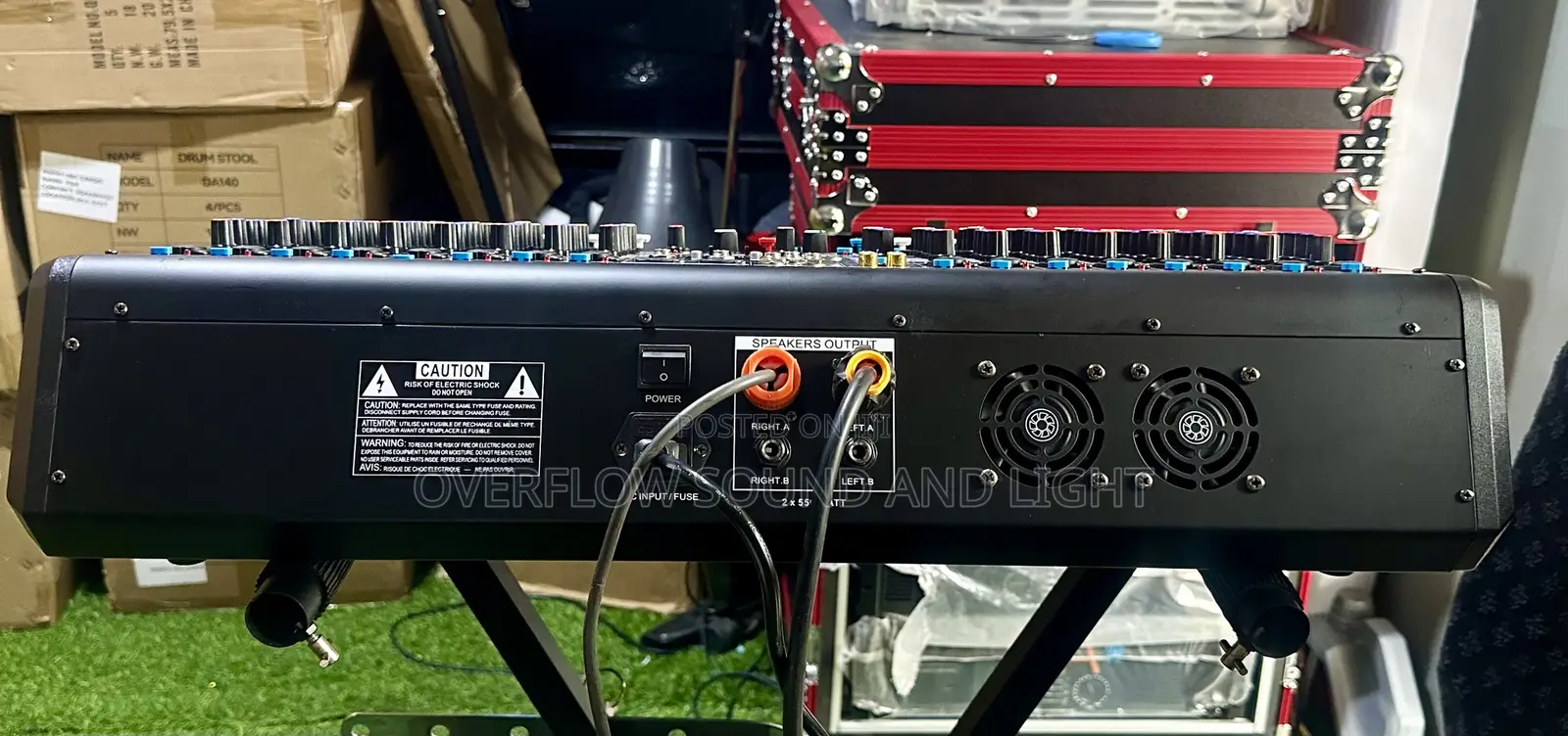 Yamaha YS16 16 Channels Powered Mixer With DSP Effect