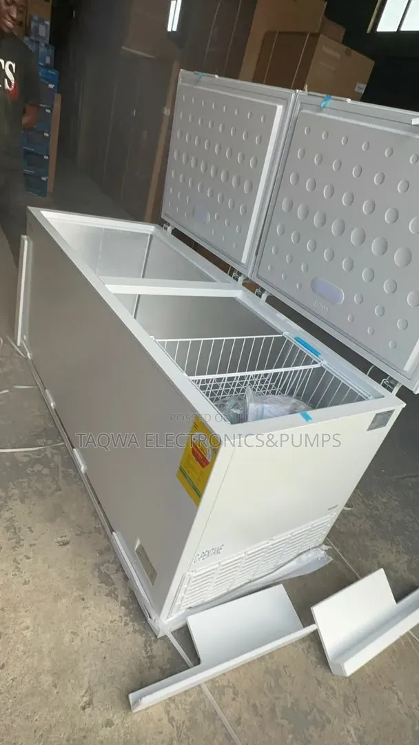 TCL Incredible 708 Litres Chest Freezer