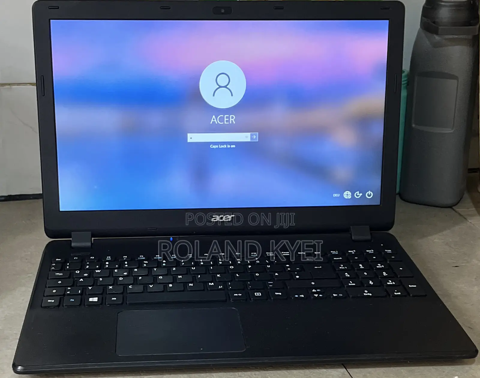 Laptop Acer AcerNote 8GB Intel Celeron HDD+SSD 500GB