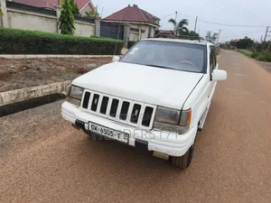 Jeep Cherokee 1998 White