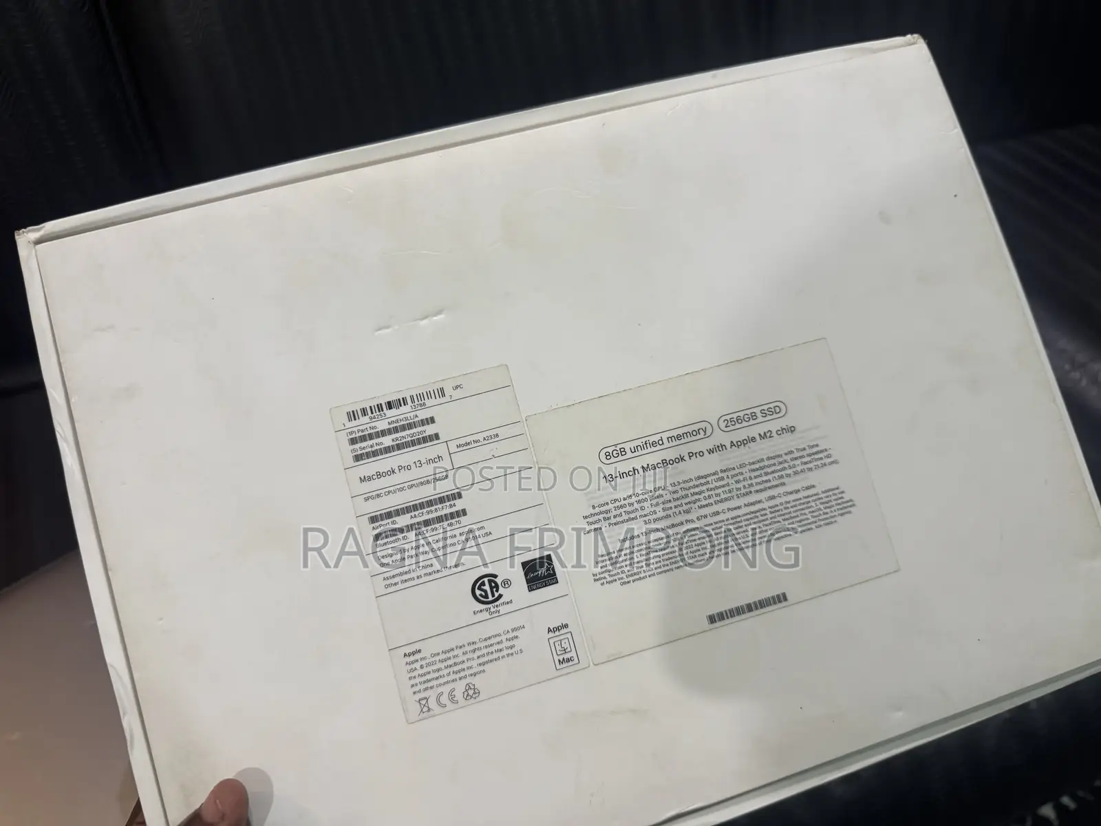 Laptop Apple MacBook Pro 2022 M2 8GB Apple M2 SSD 256GB