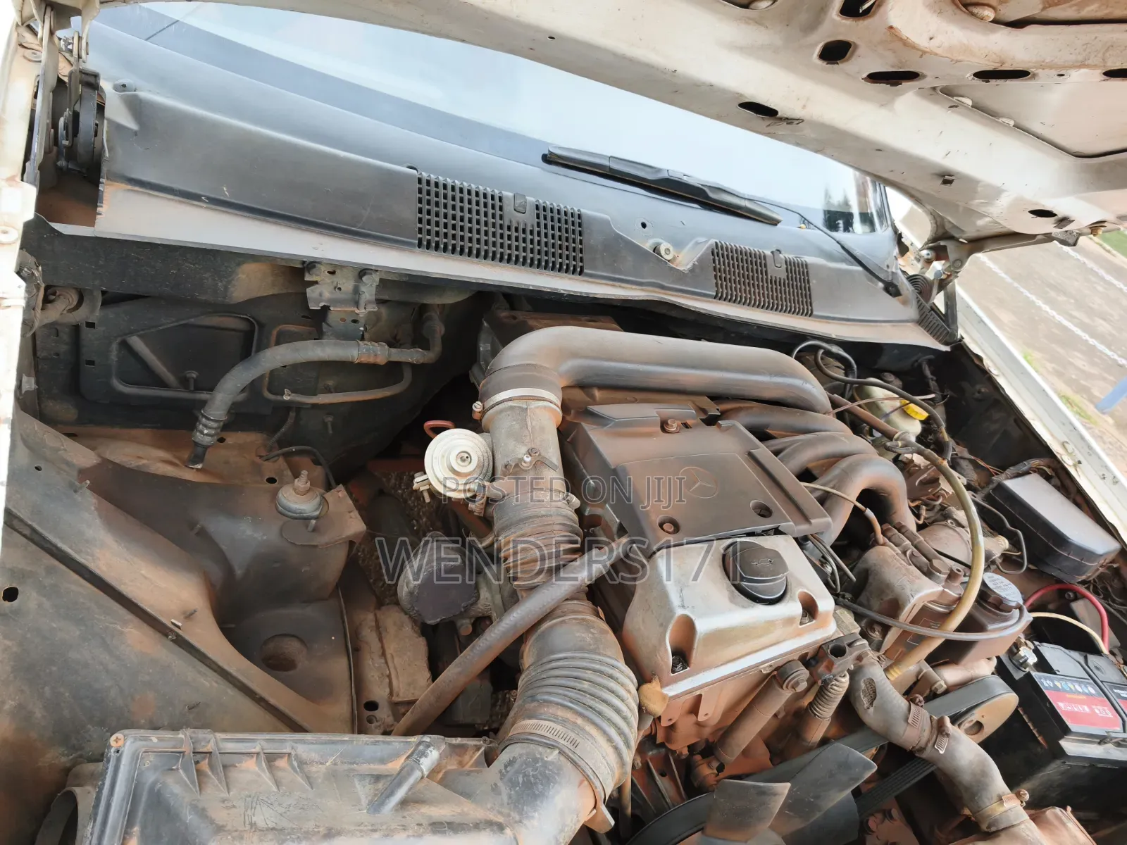 Jeep Cherokee 1998 White
