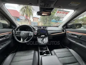 Honda CR-V Touring AWD 2019 Gray
