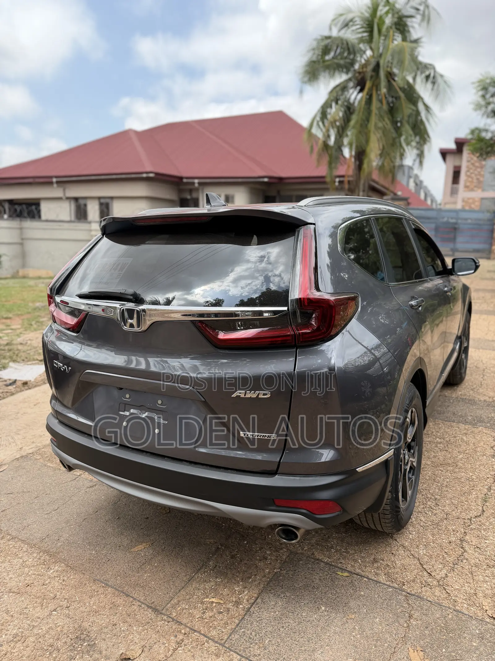 Honda CR-V Touring AWD 2019 Gray