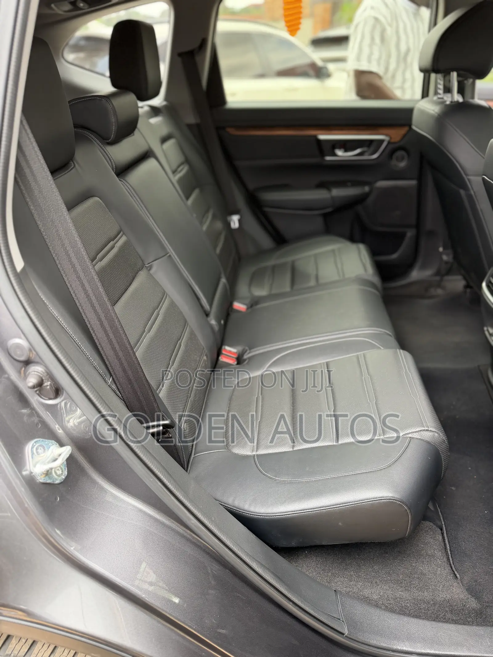 Honda CR-V Touring AWD 2019 Gray