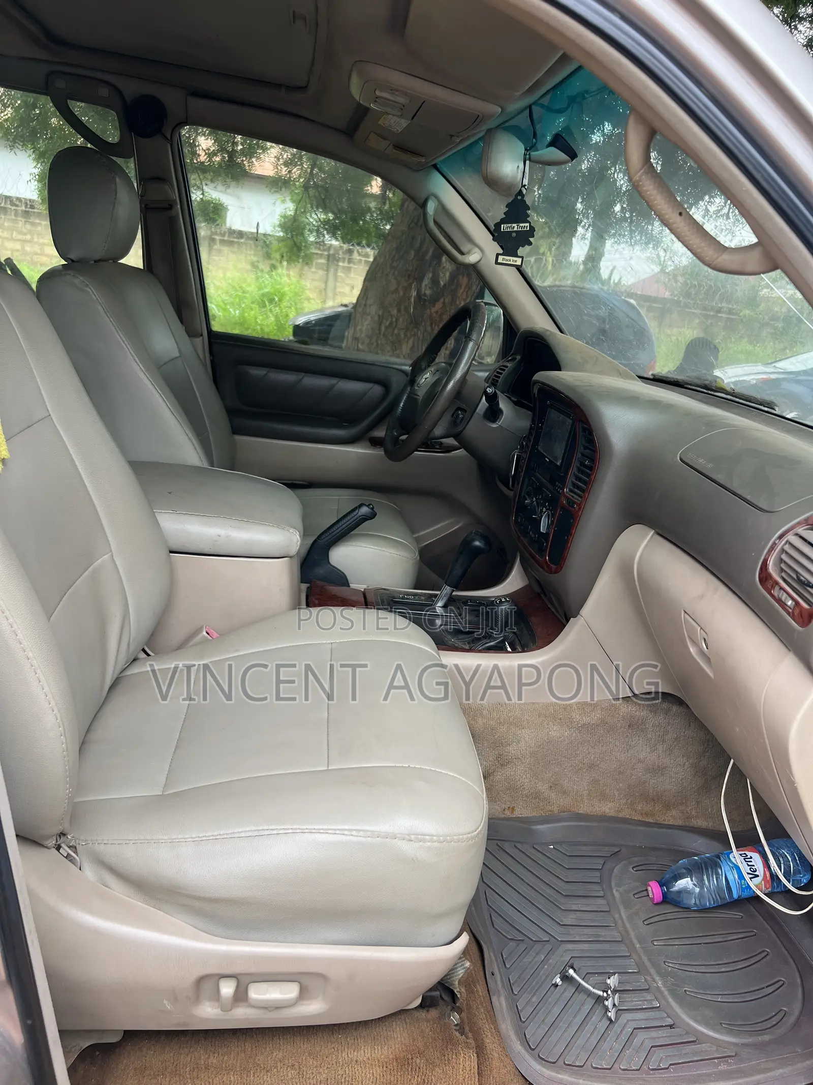 Toyota Land Cruiser 2001 Silver