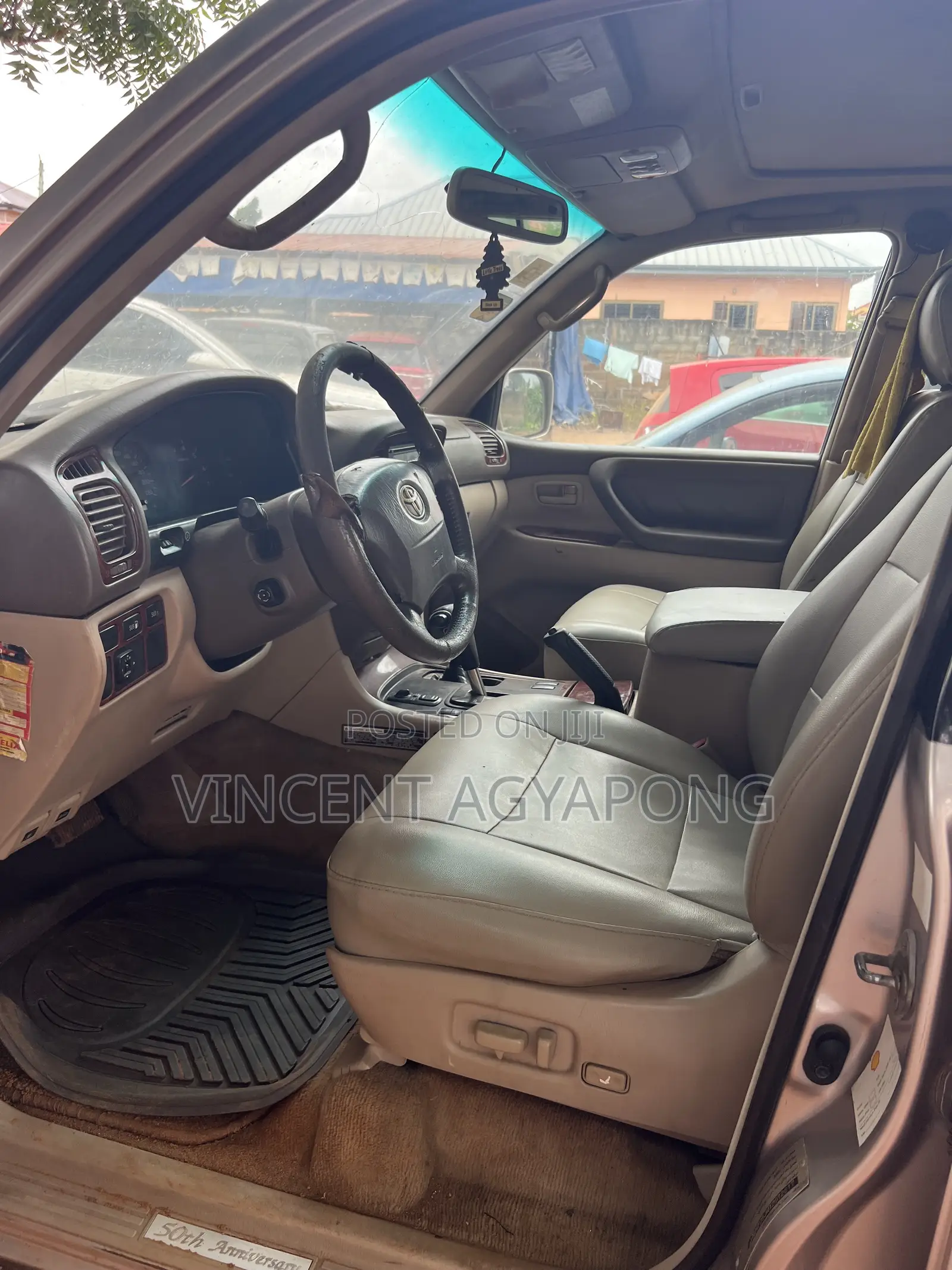 Toyota Land Cruiser 2001 Silver