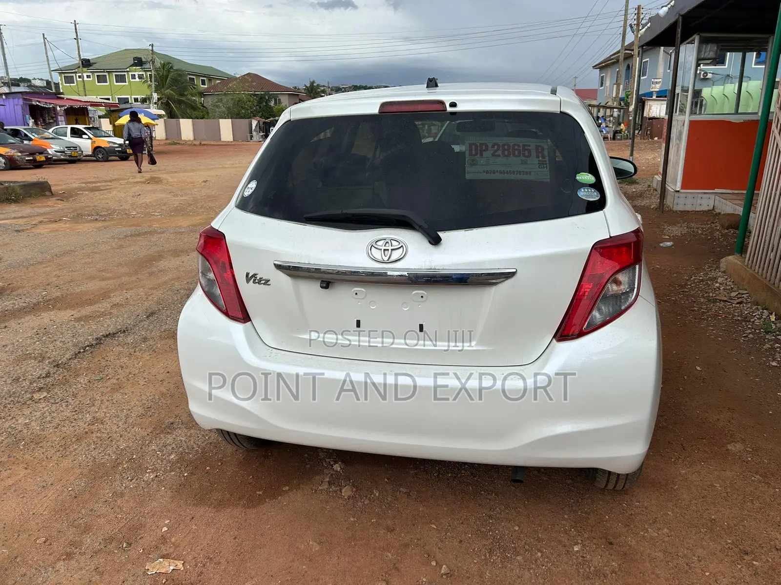 Toyota Vitz 1.3 FWD 5dr 2014 White