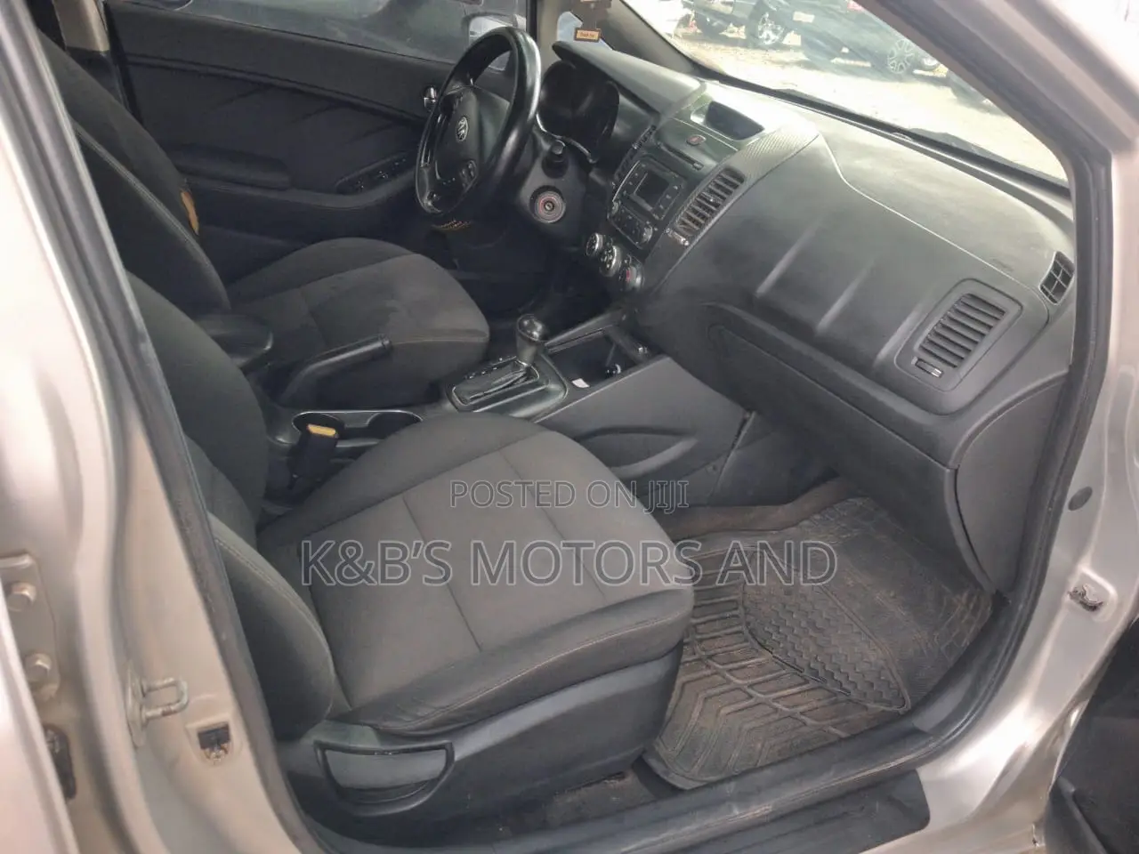 Kia Forte LX Sedan 2014 Silver
