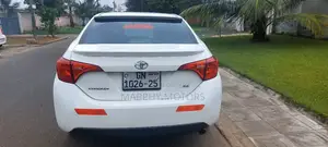 Toyota Corolla 2017 White