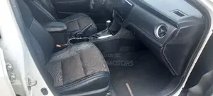 Toyota Corolla 2017 White