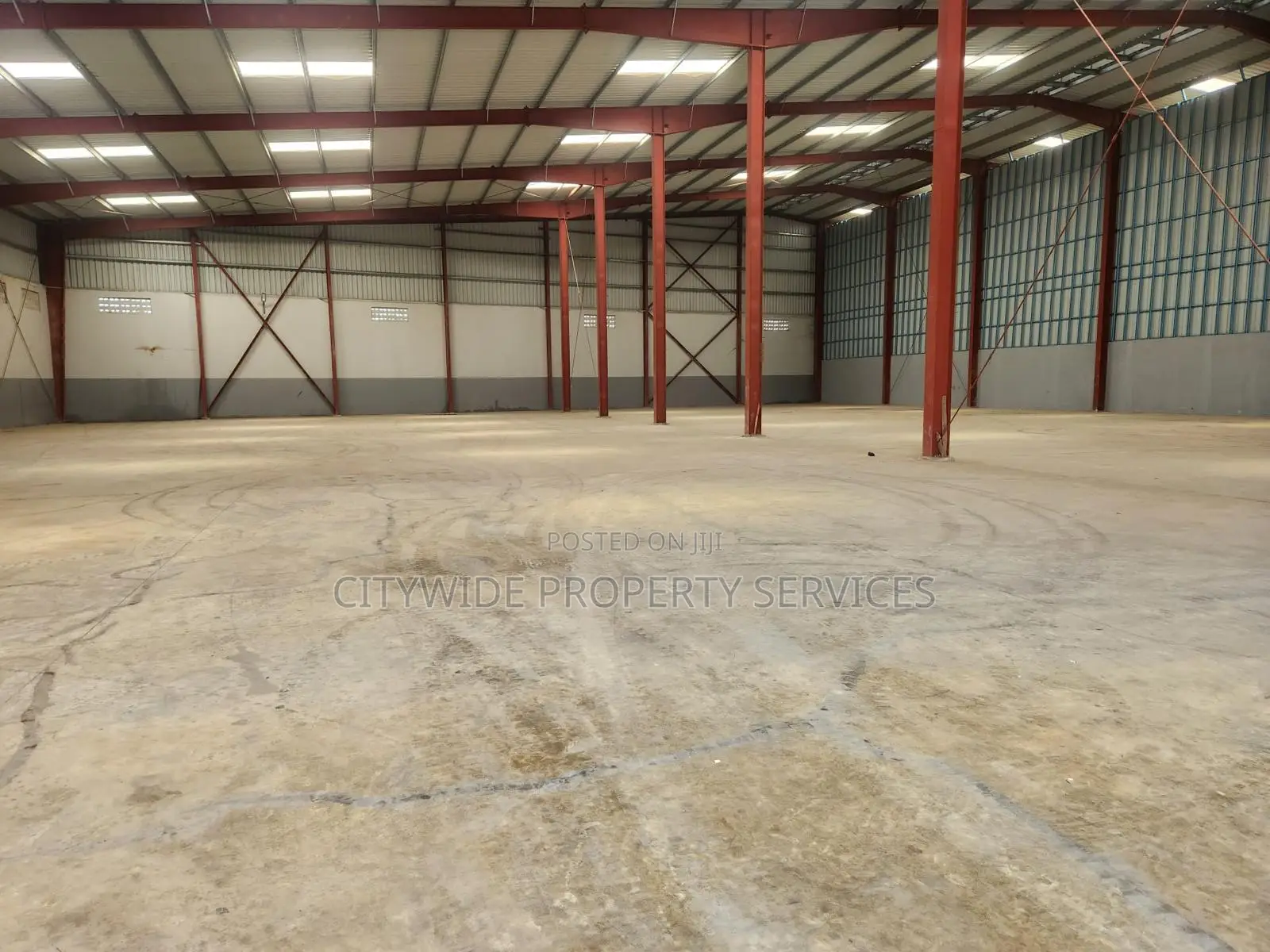 8,000 SQM Warehouse | Tema