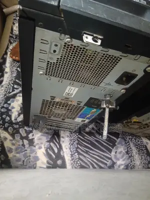 Server Dell PowerEdge T130 12GB Intel Xeon HDD 1T