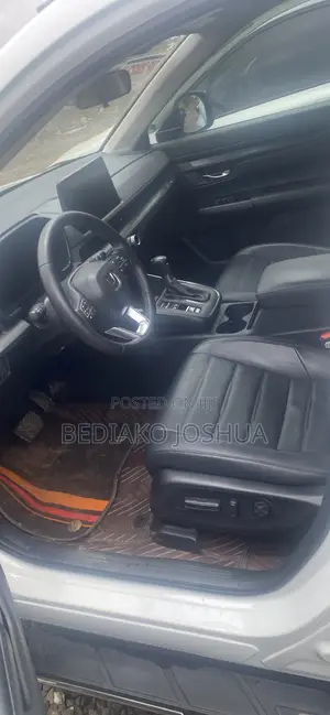 Honda CR-V 2022 White