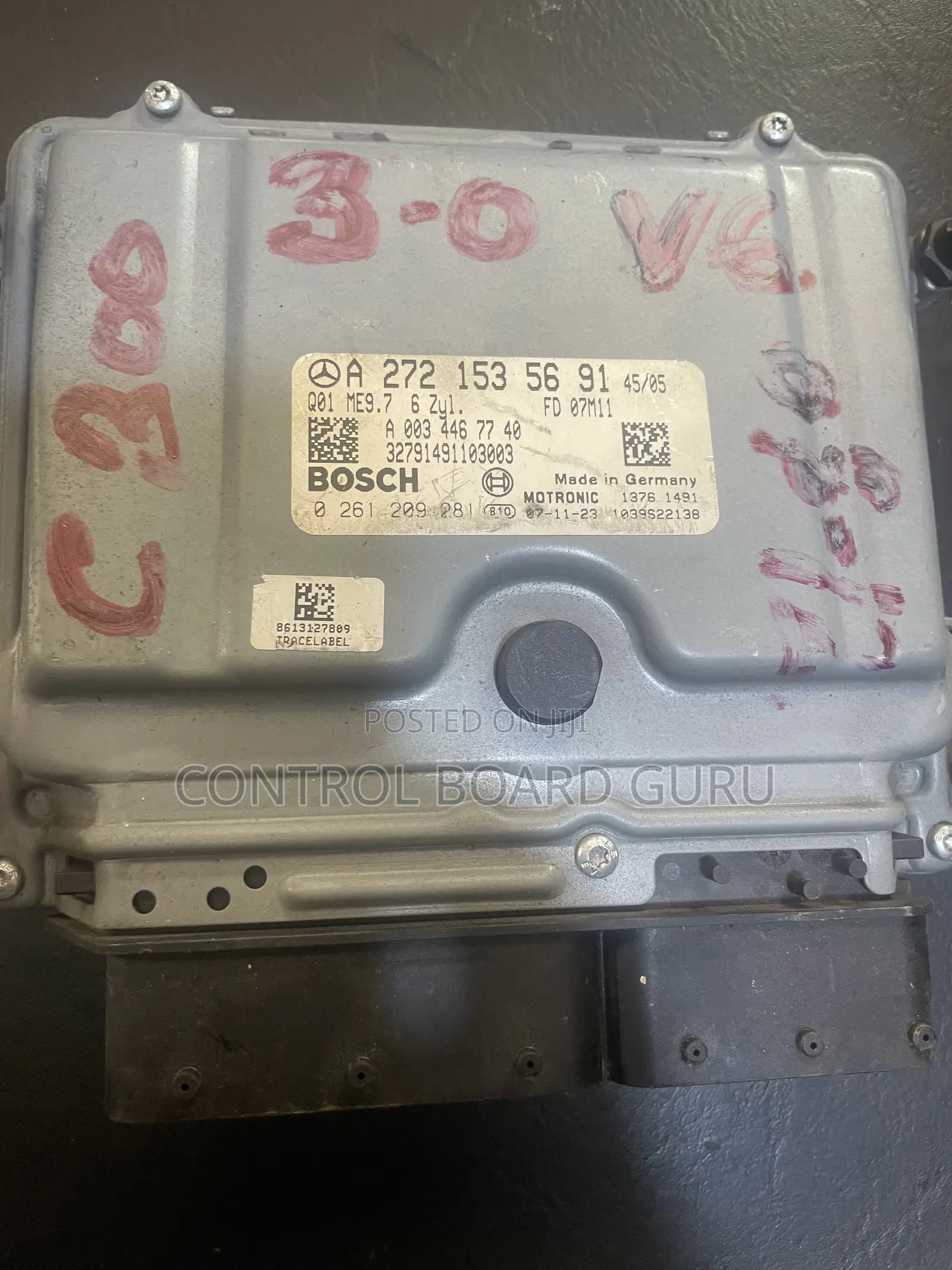 Mercedes Benz C300 Engine Control Board ECU W204