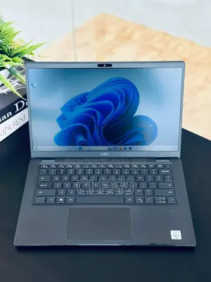 Laptop Dell Latitude 7410 16GB Intel Core i7 SSD 512GB