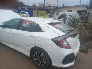 Honda Civic 2018 White