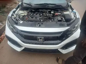 Honda Civic 2018 White
