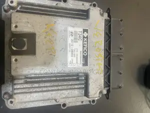 Hyundai Veloster Engine Control Board ECU