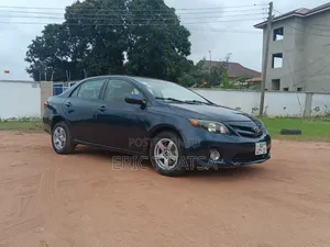 Toyota Corolla LE 4dr Sedan (1.8L 4cyl 4A) 2011 Blue