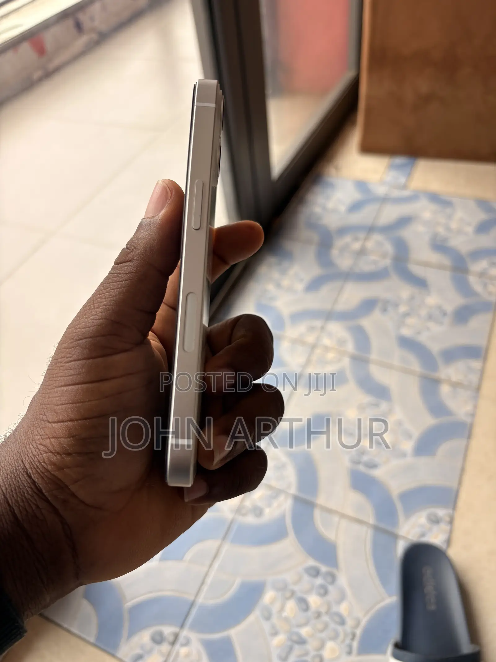 Apple iPhone 13 128 GB White
