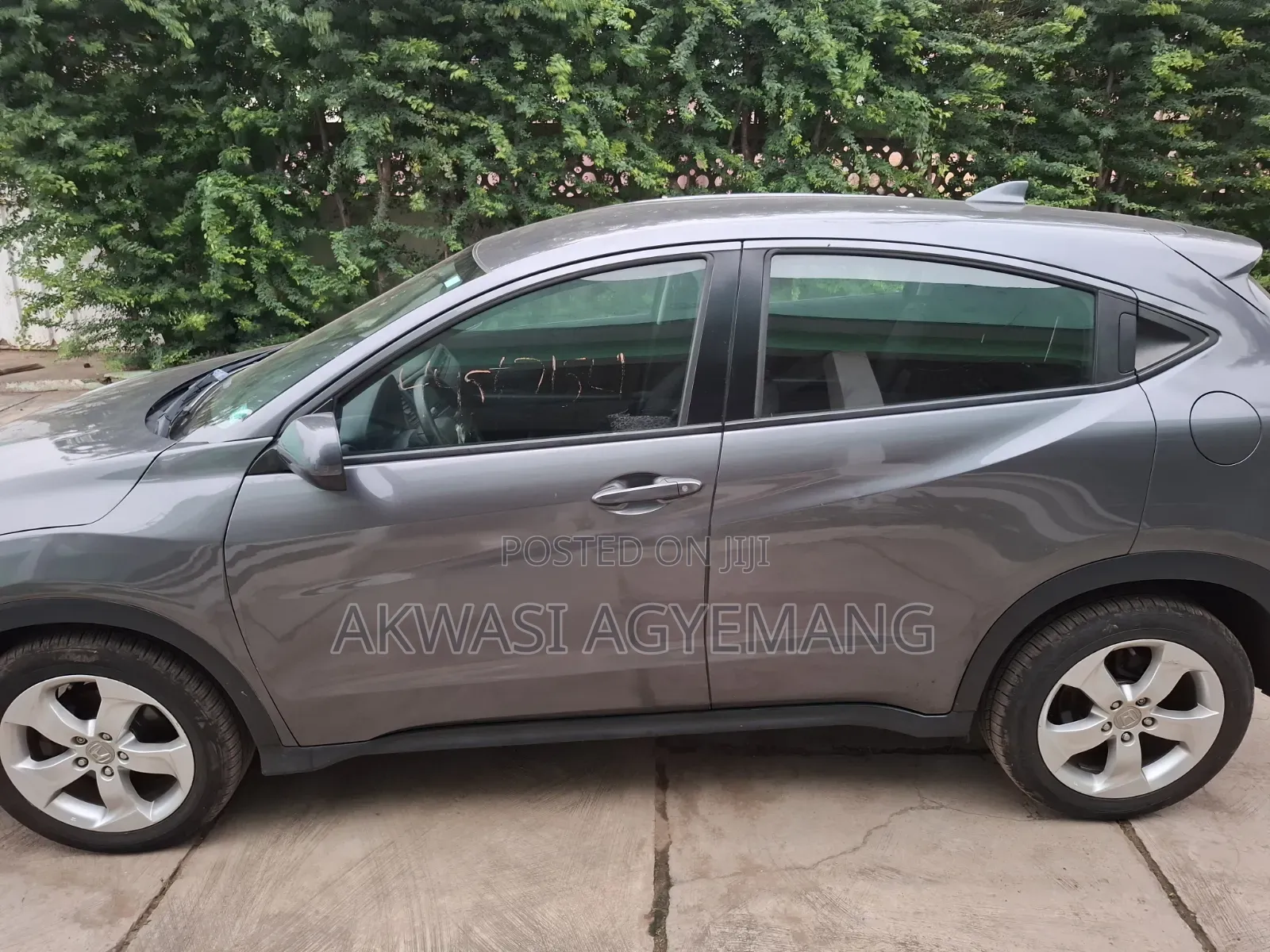 Honda HR-V 4dr SUV (1.5L 4cyl CVT) 2016 Gray