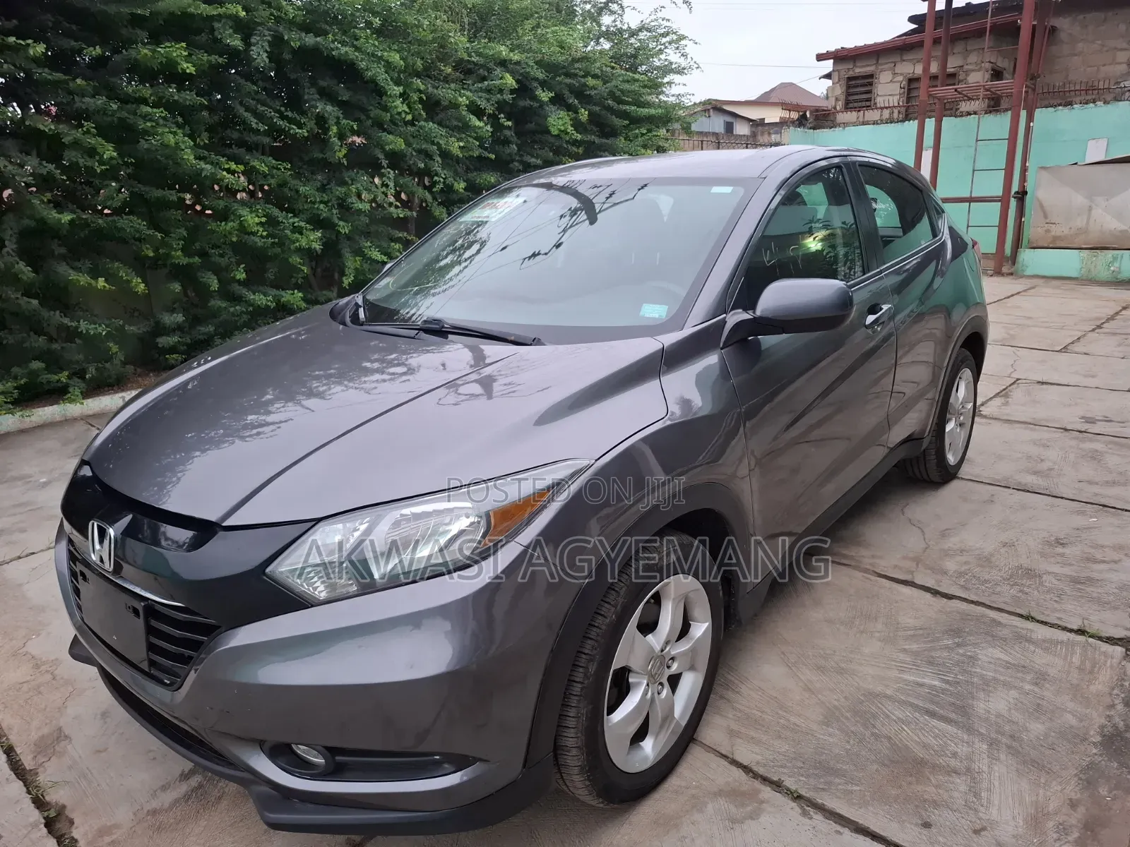 Honda HR-V 4dr SUV (1.5L 4cyl CVT) 2016 Gray