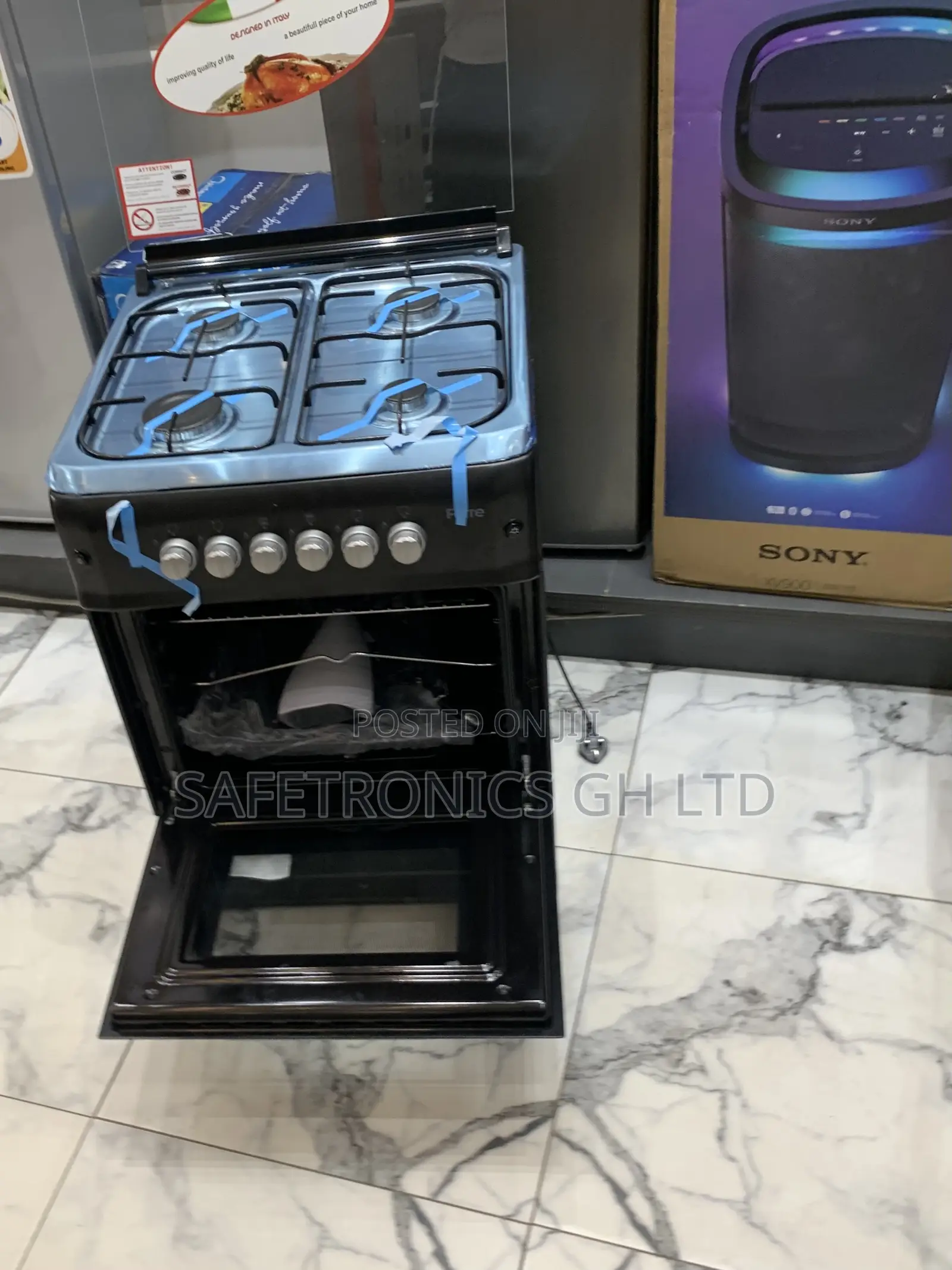 Ultra Premium Ferre 60X60 4 Burner Gas Cooker, Auto Ignition Black