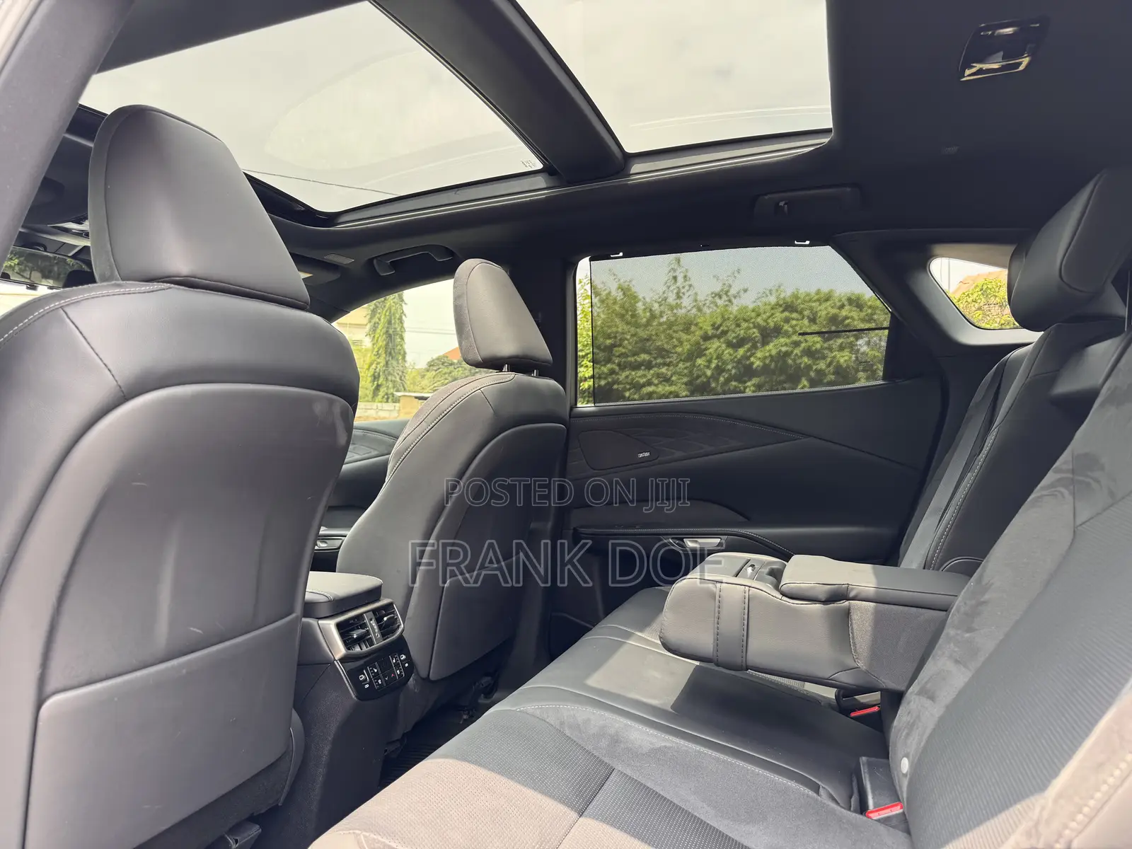 Lexus RX 350 Luxury 2023 Silver
