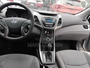 Hyundai Elantra 2014 Silver