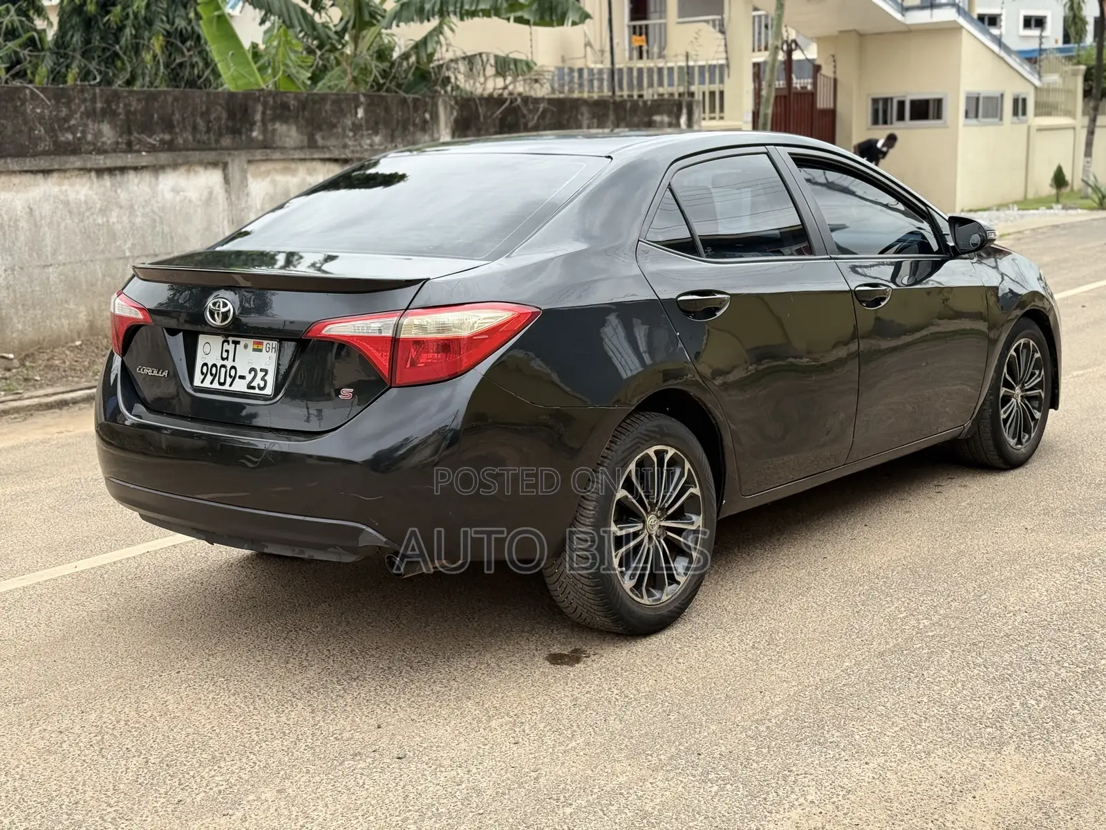 Toyota Corolla S 4dr Sedan (1.8L 4cyl CVT) 2015 Black