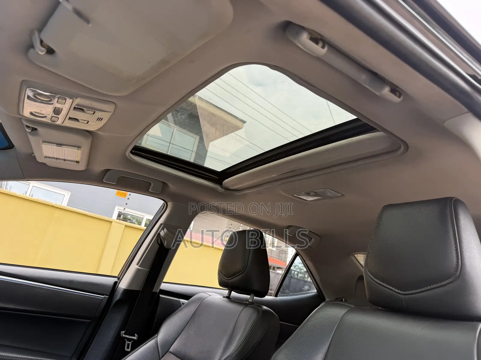 Toyota Corolla S 4dr Sedan (1.8L 4cyl CVT) 2015 Black