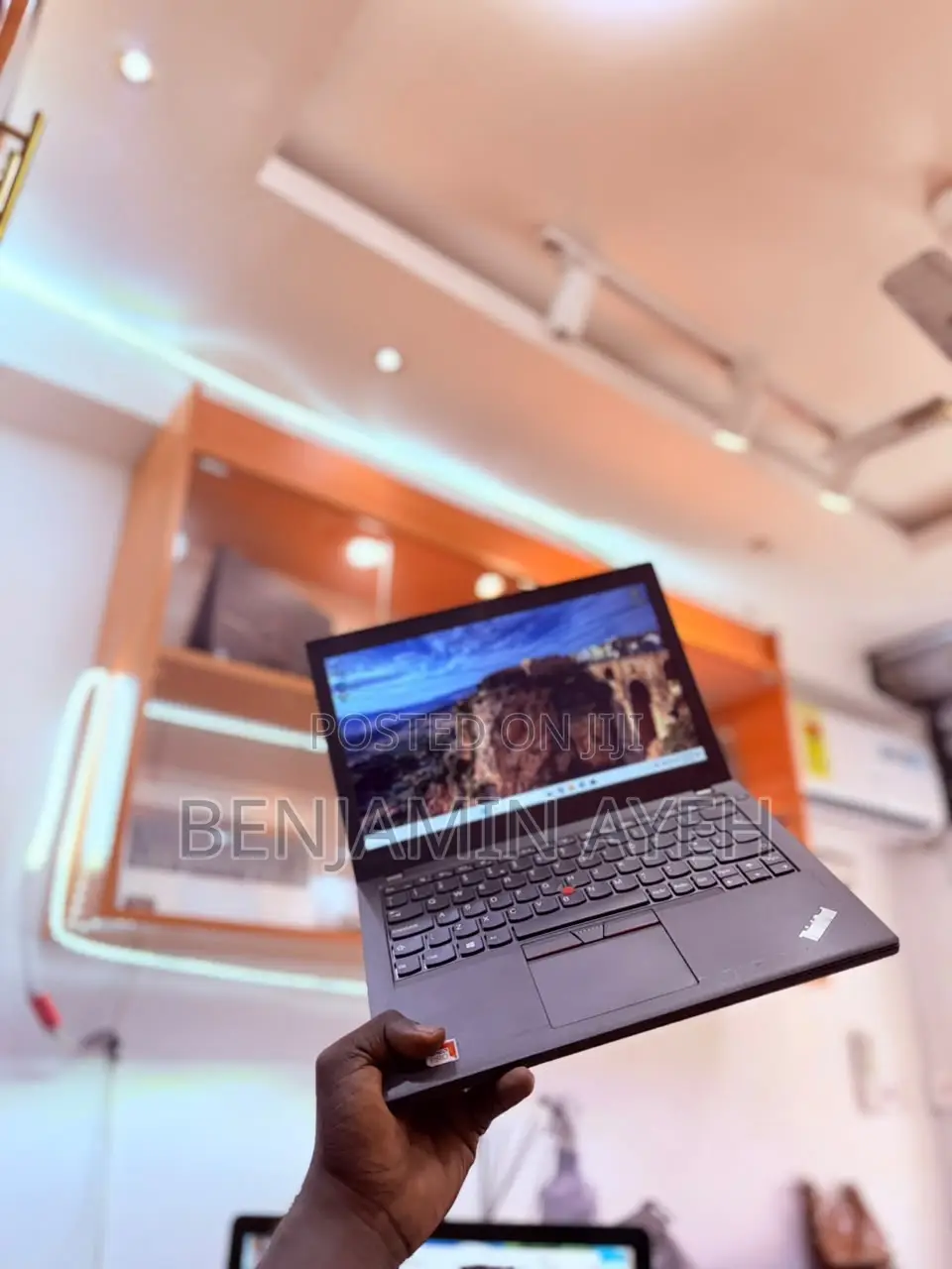 Laptop Lenovo ThinkPad A275 8GB AMD A10 SSD 256GB