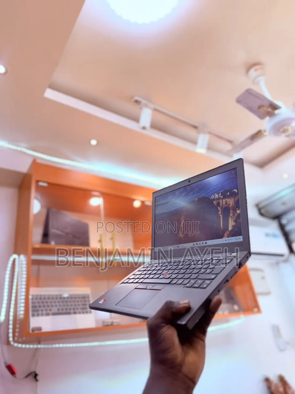 Laptop Lenovo ThinkPad A275 8GB AMD A10 SSD 256GB
