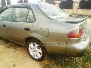 Toyota Corolla 1990