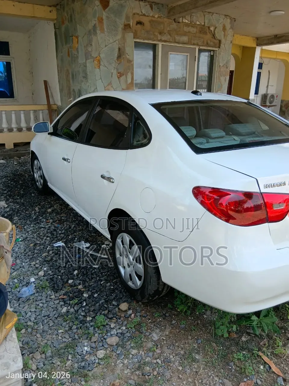 Hyundai Elantra 2009 White