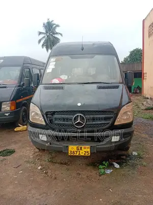 Mercedes-Benz Sprinter 2009 Black
