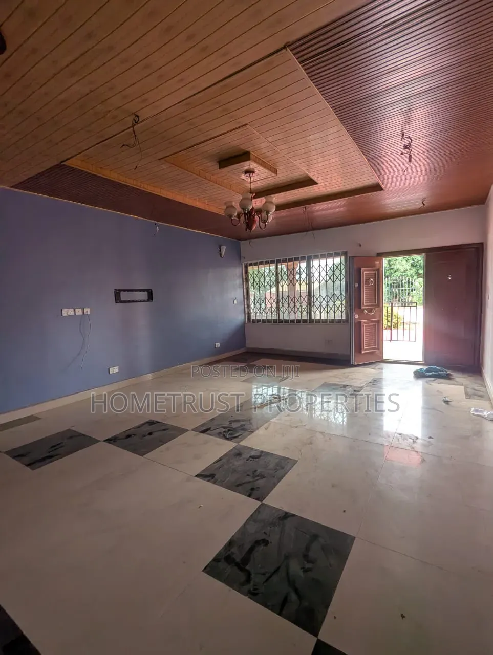 3bdrm Apartment in Pokuase Amanfrom for rent
