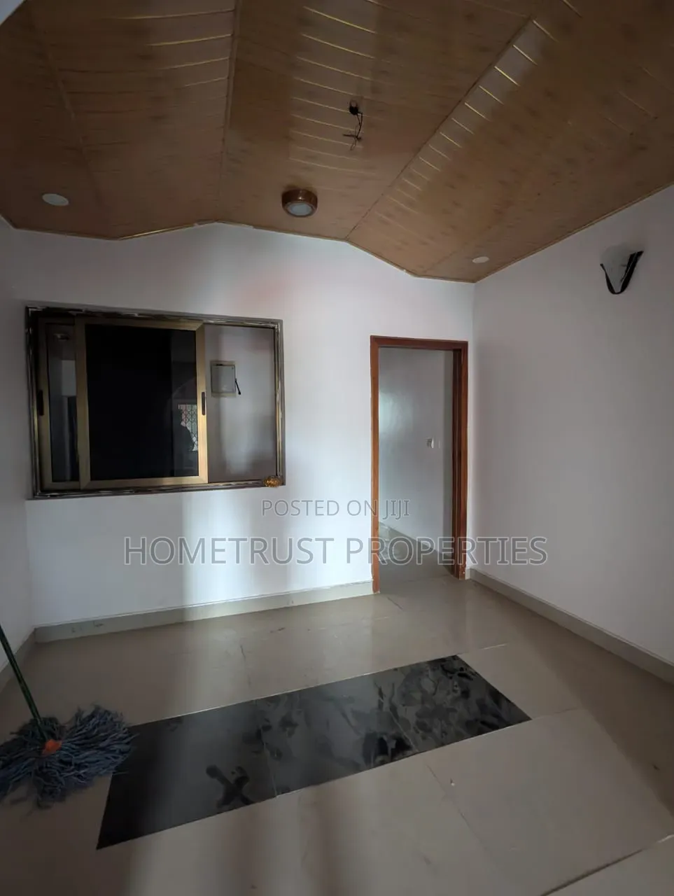 3bdrm Apartment in Pokuase Amanfrom for rent