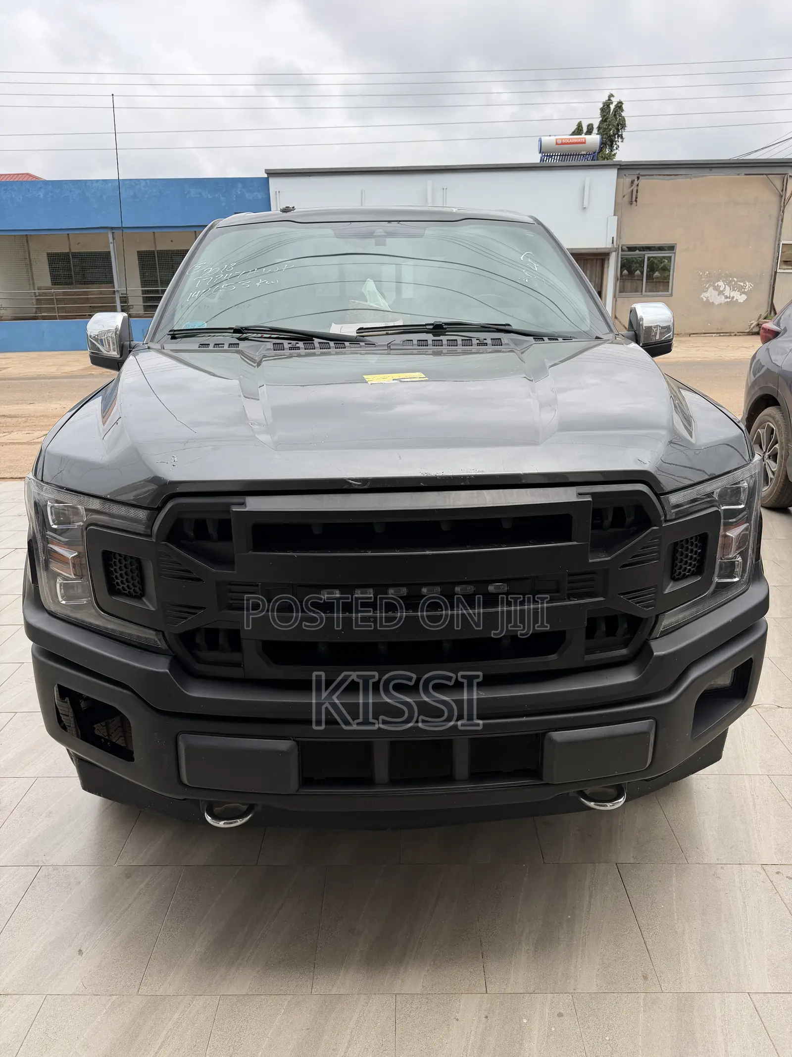 Ford F-150 Lariat 4x4 SuperCrew Cab Styleside 5.5 ft. box 145 in. WB