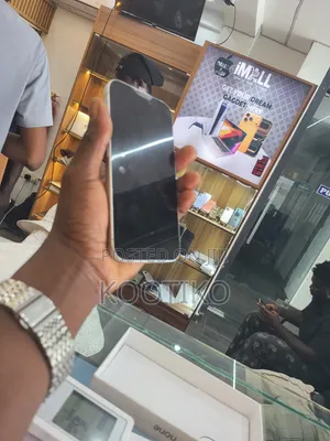Apple iPhone 16 128 GB White