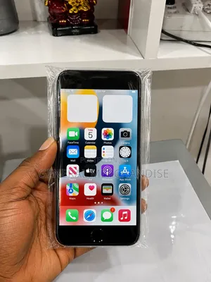 Apple iPhone 6s 32 GB Silver