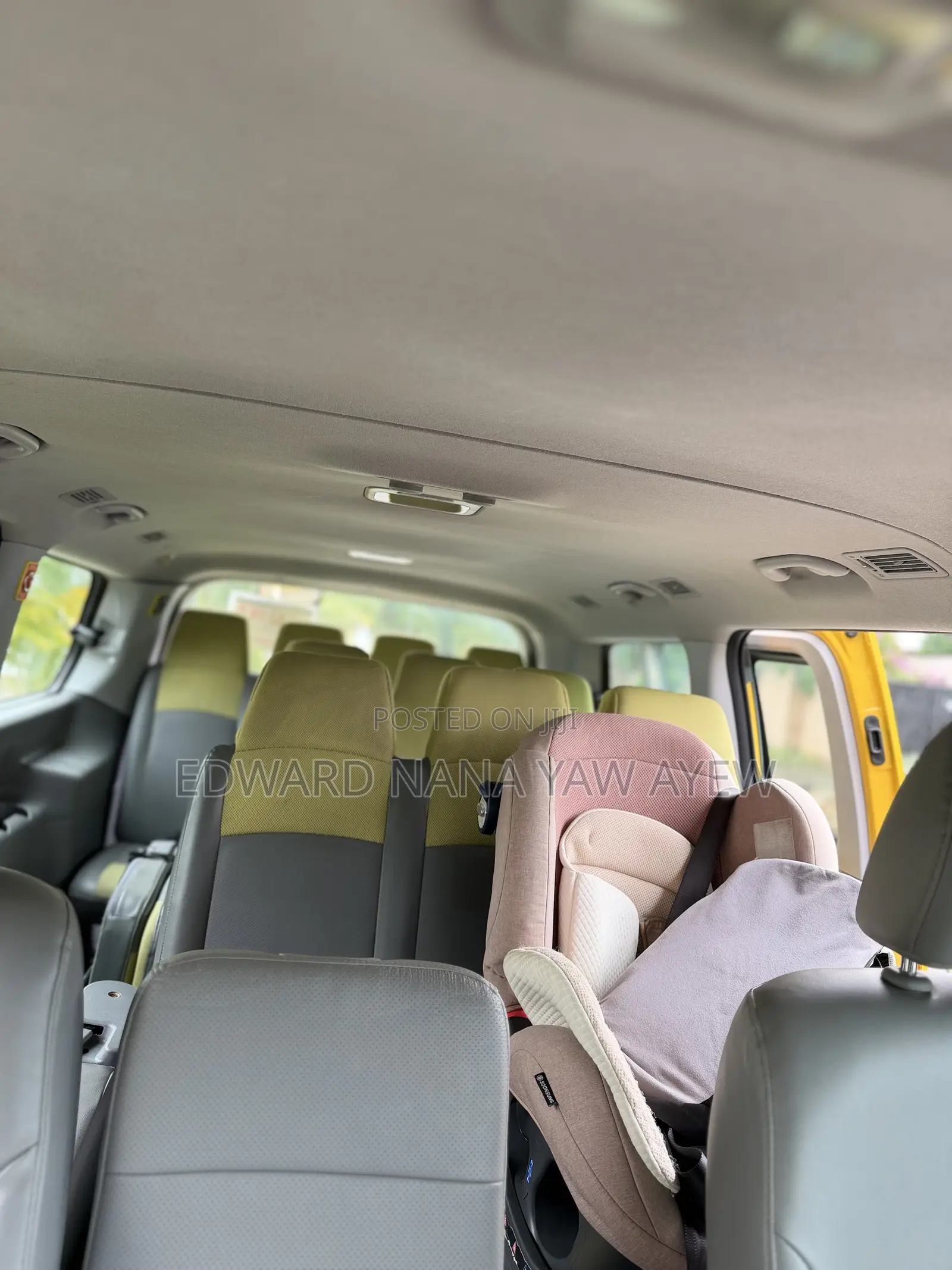 Hyundai Starex 2016 Yellow