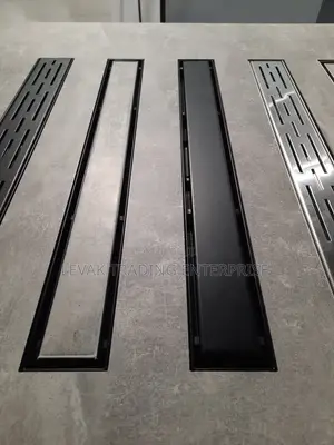 Side Connection Floor Drain- P Trap Drain