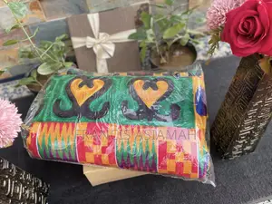 Executive Male Obama Kente