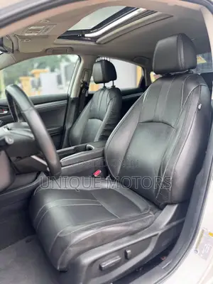 Honda Civic Touring 4dr Sedan (1.5L 4cyl) 2016 White