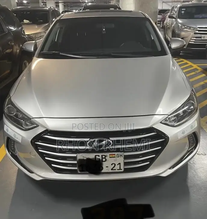 Hyundai Elantra 2017 Silver